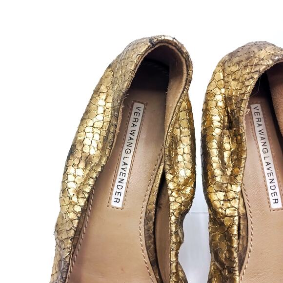 Vera Wang Lavender Ballet Flats | Gold Metallic Snake Leather Made in Italy EUC - Picture 7 of 16